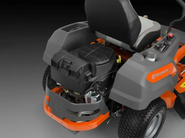 Husqvarna Zero Turn Z242F - Image 10