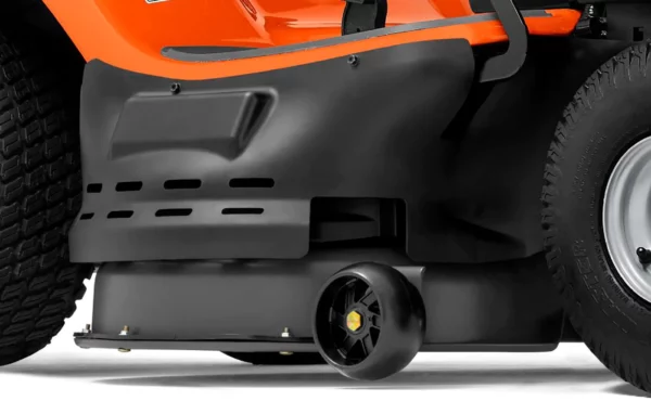 Husqvarna Rasentraktor TC 238TX Winterpaket mit Schneeschild, Gummileiste, Gewicht und Schneeketten – Modell 2023 – Bild 4