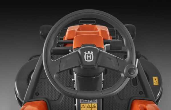 HUSQVARNA Frontmäher R 216T AWD – Modell 2023 inkl. Combi Mähdeck 103cm - Image 5