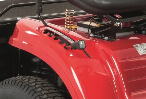 MTD 76 Rasentraktor - Image 7