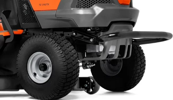 Husqvarna Rasentraktor TC 238TX Winterpaket mit Schneeschild, Gummileiste, Gewicht und Schneeketten – Modell 2023 – Bild 8