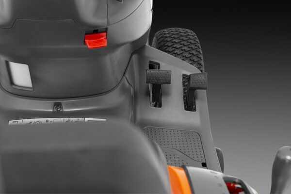 Husqvarna Rasentraktor TS 114 inkl. Winterpaket 110 - Image 5