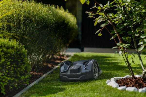 Husqvarna Automower 310E NERA mit EPOS RS5 und EPOS Plug-In – Modell 2024 - Image 5