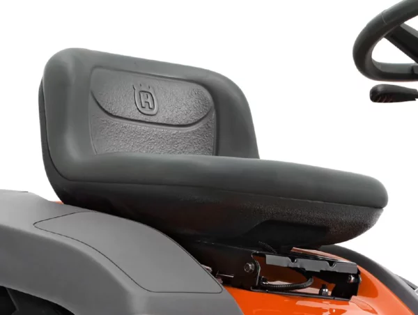 Husqvarna Rasentraktor TC 138 – Modell 2024 - Image 6