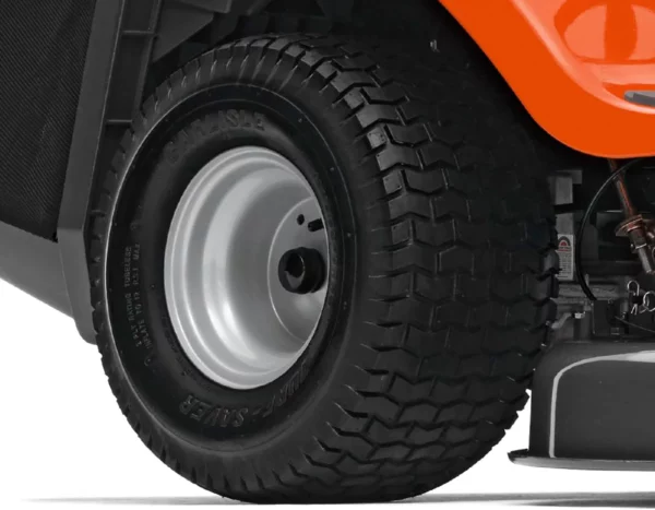 Husqvarna Rasentraktor TC 138 – Modell 2024 - Image 8