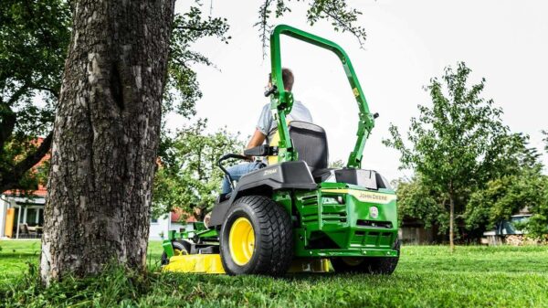 JOHN DEERE Null-Wenderadius-Mäher zTrak Z515E - Image 3