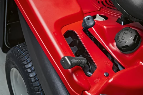Troy-Bilt Aufsitzmäher TB 76T-R – Modell 2024 - Image 12