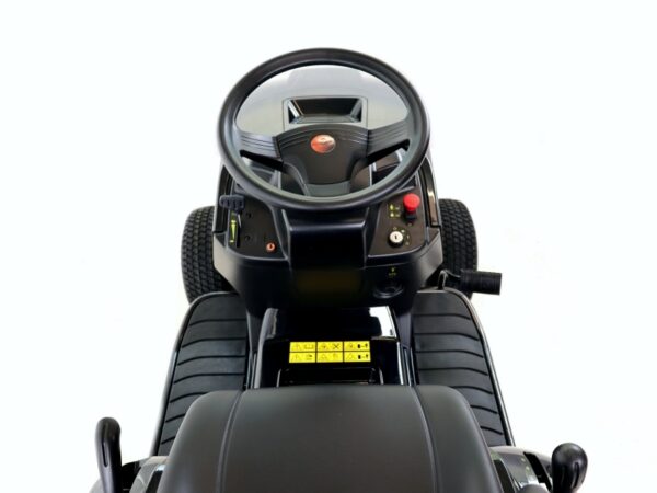 Black Edition® Rasentraktor PRO 155/84 – Winterpaket 110 Plus - Image 8