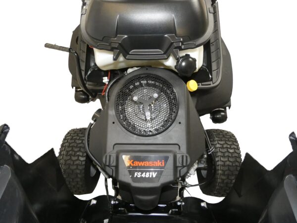 Black Edition Rasentraktor Pro 218/98 TWIN HK mit Winterpaket 110 Plus - Image 13