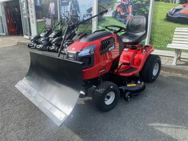 MTD Rasentraktor OPTIMA LG 200 H mit Schneeschild 120 Plus - Image 5