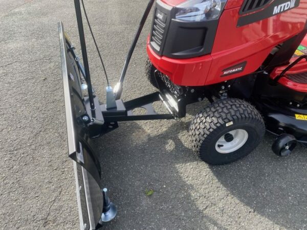 MTD Rasentraktor OPTIMA LG 200 H mit Schneeschild 120 Plus - Image 7