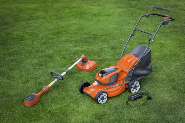 HUSQVARNA LC 137i ohne Akku und Ladegerät - Image 7